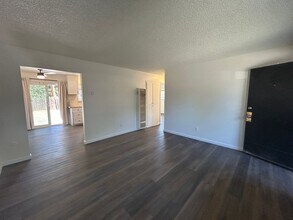 1709 Evergreen Ave in Modesto, CA - Building Photo - Building Photo