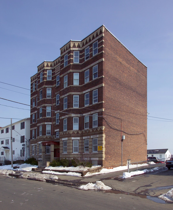 89 Bowers St in Holyoke, MA - Foto de edificio