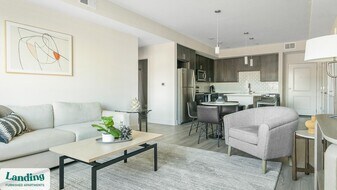 9650 52nd Ave E in Palmetto, FL - Building Photo