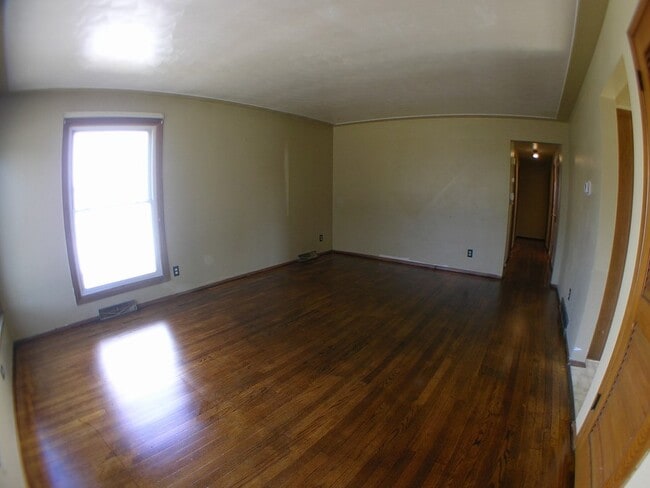 1110 Dallas Ave SE in Grand Rapids, MI - Building Photo - Building Photo