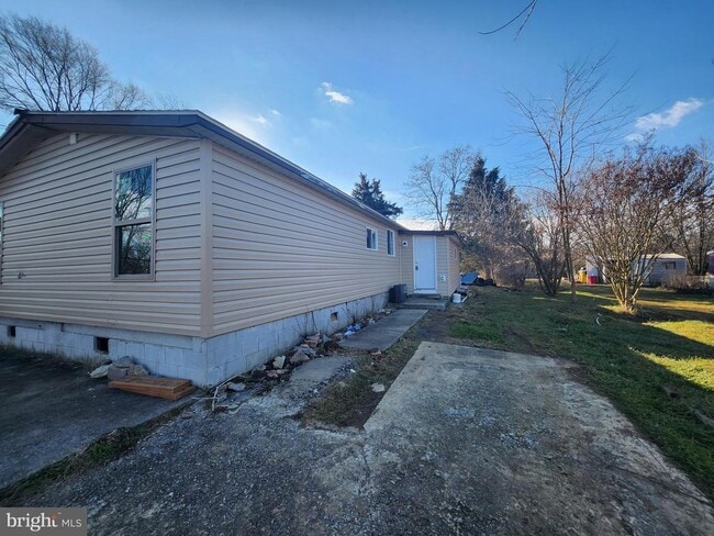 164 Rudolph Ct