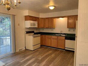 555 Edward St in Johnstown, PA - Building Photo - Building Photo