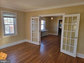 301 Haverford Ave in Narberth, PA - Building Photo - Building Photo