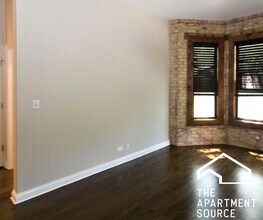 1758 W Montrose Ave, Unit # 01 in Chicago, IL - Building Photo - Building Photo