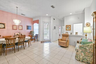 715 SW St Vincent Cove in Port St. Lucie, FL - Building Photo - Building Photo