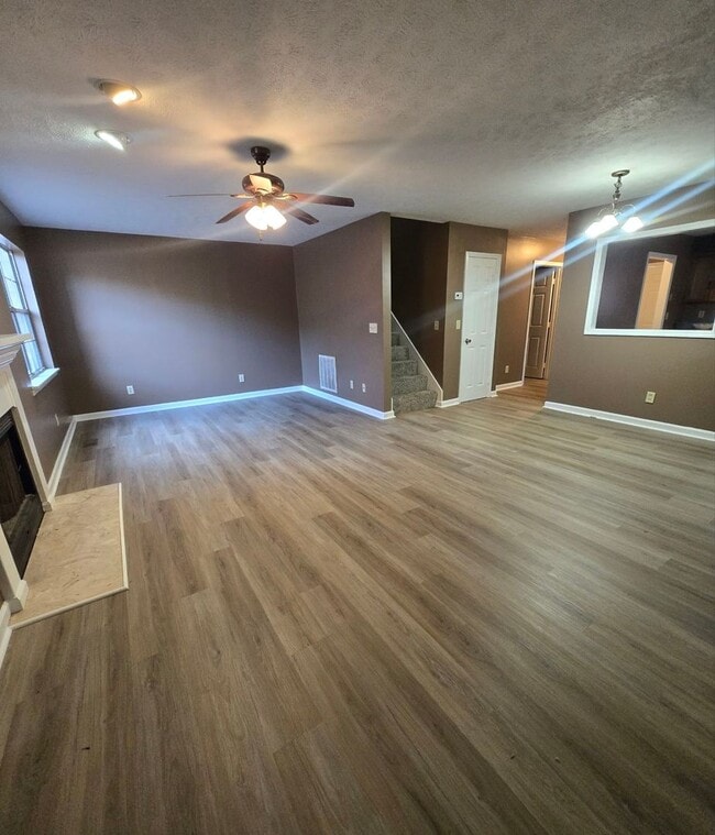 5609 Woodgate Cir in Anniston, AL - Building Photo - Building Photo