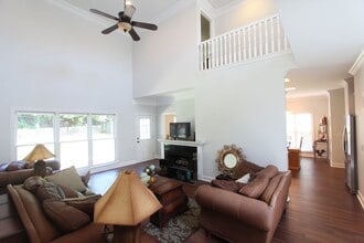 5987 Waterside Dr in Hoover, AL - Building Photo - Building Photo