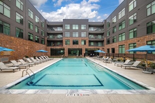 100 Park in College Station, TX - Building Photo