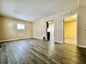 1367 Houseman Ave NE in Grand Rapids, MI - Building Photo - Building Photo