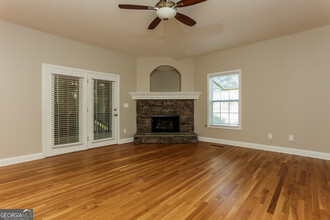 90 Stiles Dr in Dallas, GA - Building Photo - Building Photo