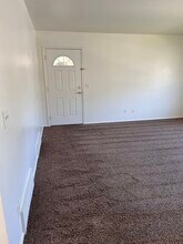 1883 Garden Dr, Unit 1883 W Garden Drive in Pleasant Grove, UT - Building Photo - Building Photo