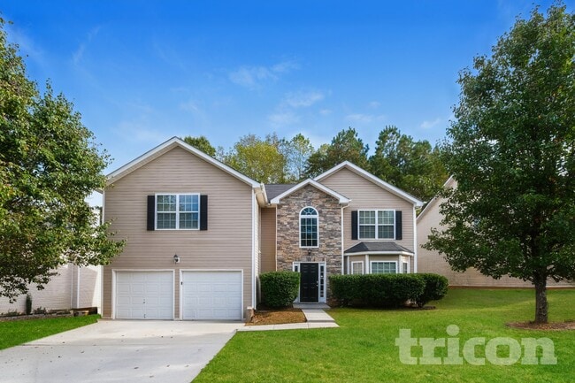 property at 4247 Arnolds Mill Overpass