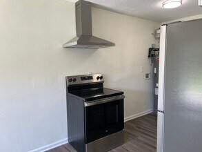 3588 Fair St in Macon, GA - Building Photo - Building Photo