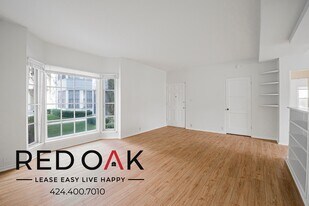 601-605 Glenwood Rd in Glendale, CA - Building Photo