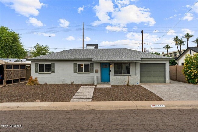 property at 2224 E Sells Dr