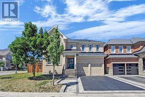 80 Serano Crescent in Richmond Hill, ON - Building Photo