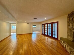 6115 Alcove Ave in Los Angeles, CA - Building Photo - Building Photo