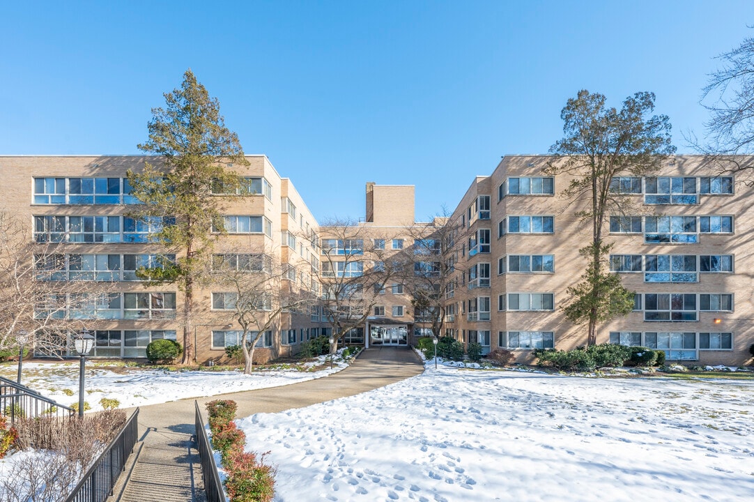 Winchester-Underwood Cooperative in Washington, DC - Building Photo