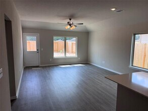 31519 Sapphire Spgs Dr in Magnolia, TX - Building Photo - Building Photo