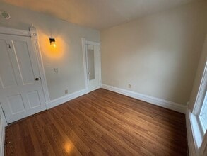 1018 Pearl St, Unit Unit 2 in St. Joseph, MI - Building Photo - Building Photo