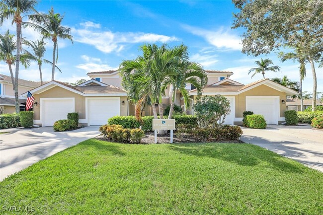 801 Carrick Bend Cir in Naples, FL - Foto de edificio - Building Photo