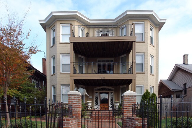 1231 Bardstown Rd in Louisville, KY - Building Photo - Building Photo