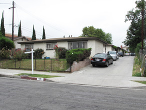 435 Pomelo Ave in Monterey Park, CA - Foto de edificio - Building Photo