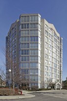 1500 Grazia Ct in Mississauga, ON - Building Photo