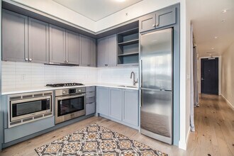 1750 Wewatta St, Unit 636 in Denver, CO - Building Photo - Building Photo