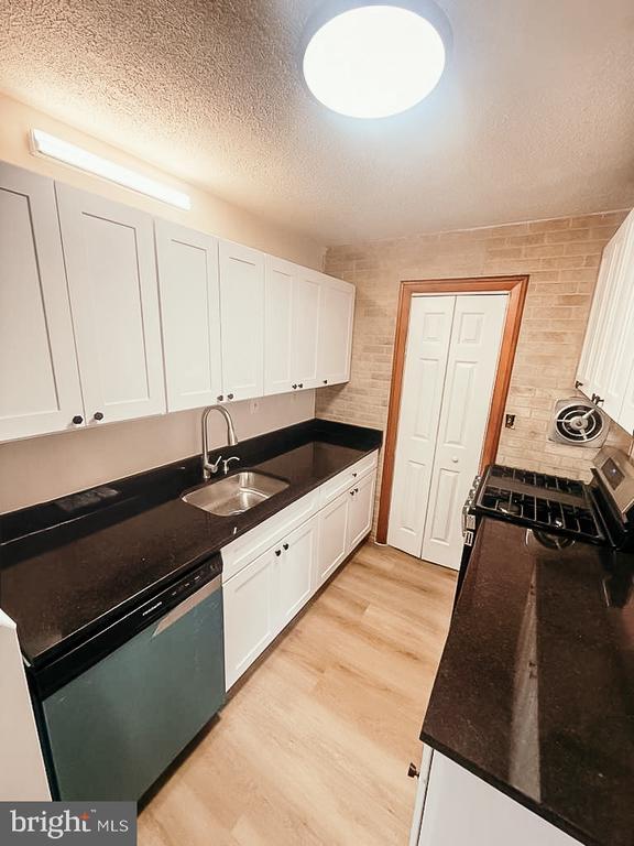 property at 7507 Riverdale Rd