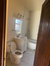 6609 S California Ave, Unit 2nd floor front in Chicago, IL - Building Photo - Building Photo