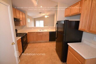 1710 E Palo Blanco Way in Gilbert, AZ - Foto de edificio - Building Photo