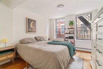 17 Margin St, Unit 5 in Boston, MA - Building Photo - Building Photo