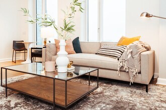 320 W Illinois St-Unit -9123 in Chicago, IL - Building Photo - Building Photo