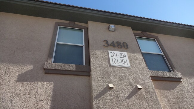 3480 Cactus Shadow St