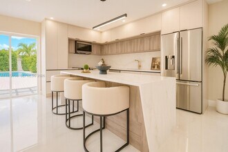 1399 NE 38th St in Oakland Park, FL - Building Photo - Building Photo