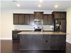 9532 Hunter Ln in Austin, TX - Building Photo - Building Photo