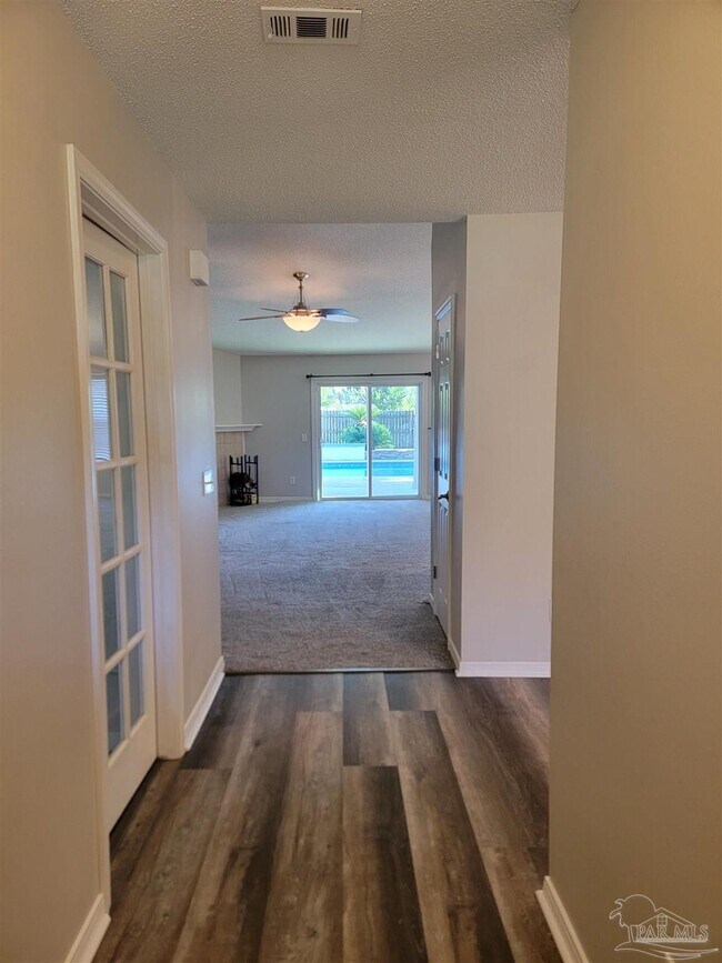 4878 Pineview Ridge Rd in Pace, FL - Building Photo - Building Photo