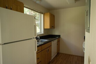 3710-3730 SW 12th Ave in Portland, OR - Building Photo - Building Photo
