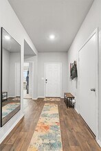 6021 Roderick Dr in Austin, TX - Building Photo - Building Photo