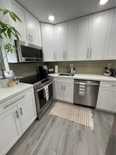 5221 Geneva Ct in Doral, FL - Building Photo - Building Photo