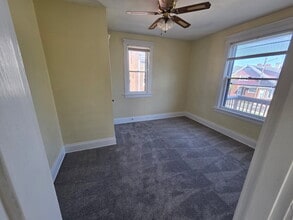 3959 Hazel Ave, Unit 3959 Hazel Ave Apt 2 in Cincinnati, OH - Building Photo - Building Photo