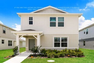 2720 Peace Of Mind Ave in Kissimmee, FL - Building Photo
