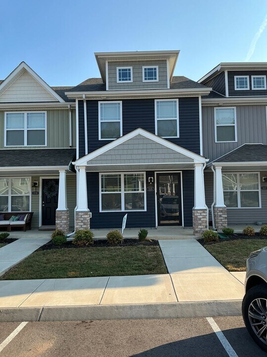 115 Davis Rdg Ln in Clarksville, TN - Building Photo