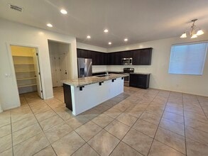 2641 E Daniel Dr in Gilbert, AZ - Foto de edificio - Building Photo