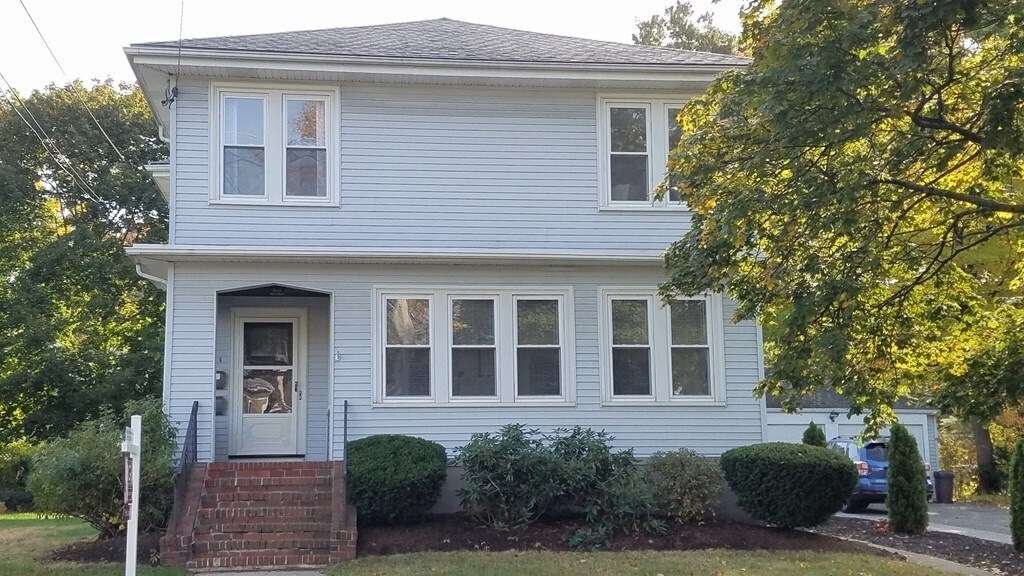 346 Lexington St in Newton, MA - Building Photo