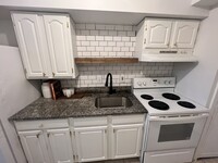 1213 Raum St NE, Unit 4 photo'