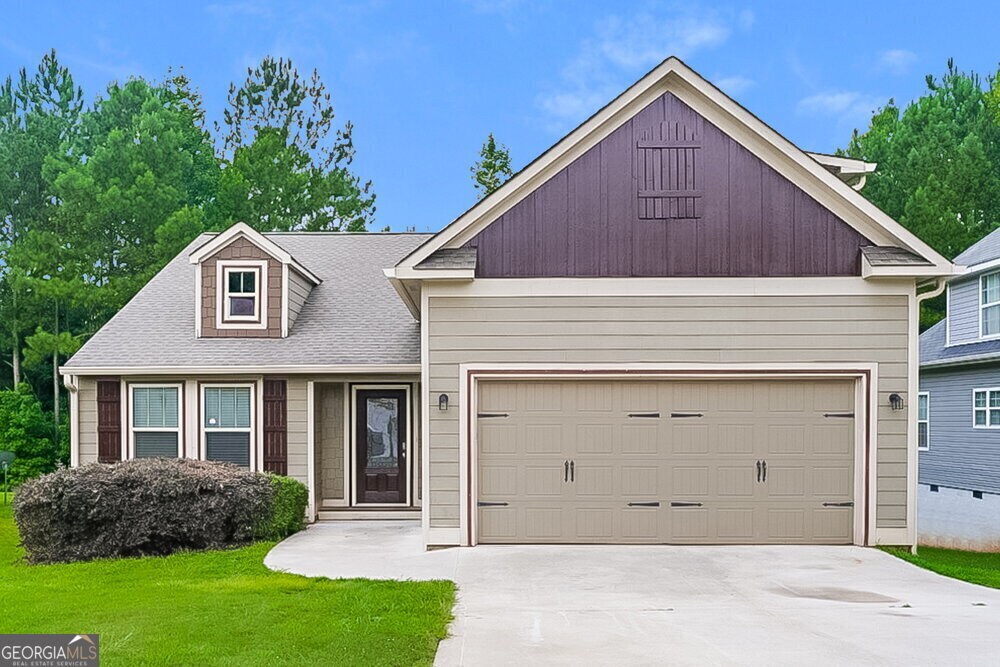 607 Savannah Dr in Villa Rica, GA - Building Photo