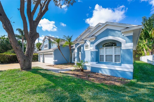 8119 Lake Crowell Cir in Orlando, FL - Building Photo - Building Photo