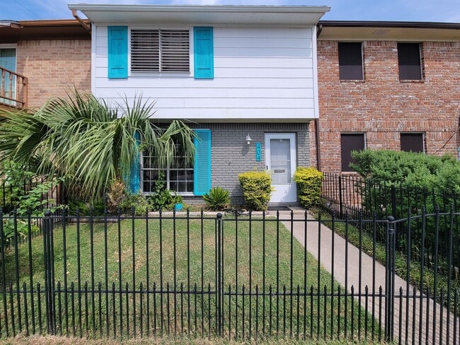 property at 404 1st St